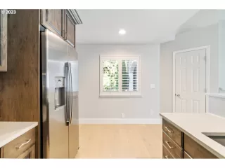 Photo #1: 23680991 Listing 