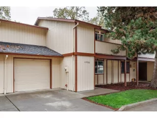 Photo #2: 23682038 Listing