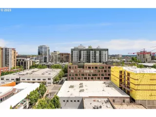 Photo #1: 23685073 Listing 