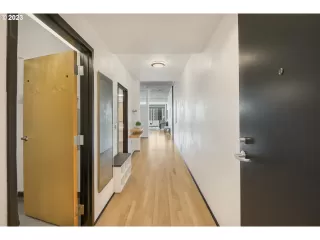 Photo #3: 23685073 Listing 