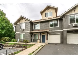 Photo #2: 23687813 Listing 