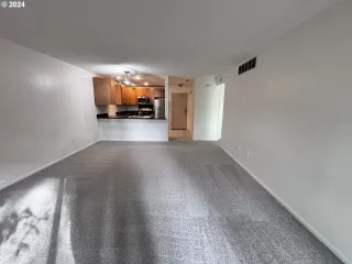 Photo #6: 23688961 Listing 