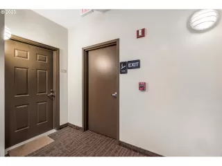 Photo #1: 23690585 Listing 