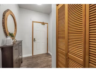 Photo #2: 23690585 Listing 