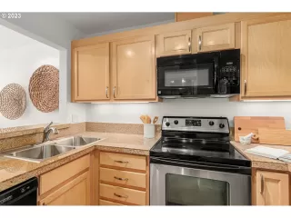 Photo #3: 23691667 Listing 