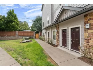 Photo #4: 23692620 Listing 