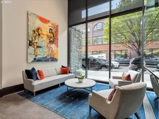 Photo #3: 23694130 Listing 