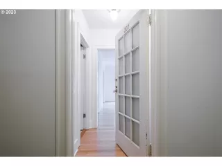 Photo #3: 23697893 Listing 