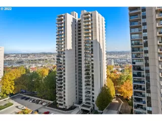 Photo #1: 23698061 Listing