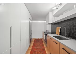 Photo #6: 23698061 Listing