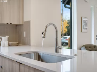 Photo #1: 23699313 Listing 