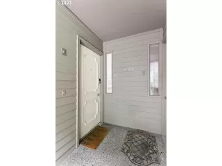 Photo #2: 23699919 Listing 