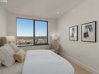 Photo #1: 238065647 Listing 