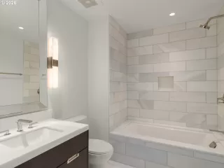 Photo #6: 239580231 Listing 