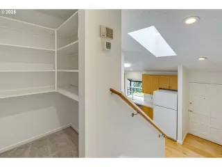 Photo #3: 239711011 Listing 