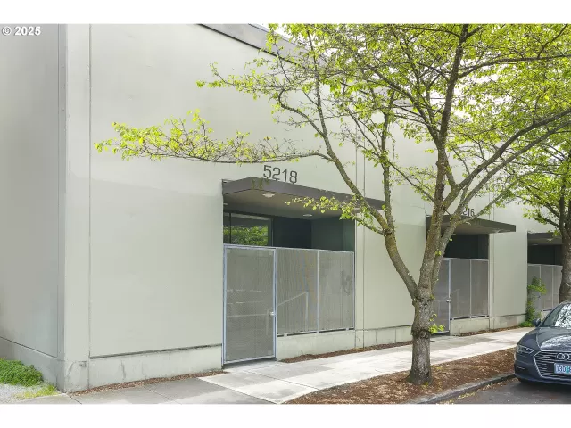 MLS: 239863224 Condo For Sale