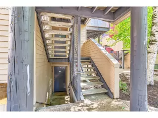 Photo #1: 24000525 Listing