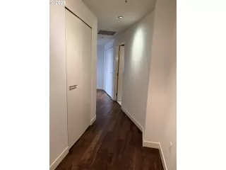 Photo #3: 24006669 Listing 