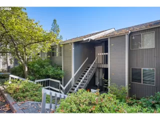 Click for more information on MLS # 24007151 : 44 EAGLE CREST DR 15 More Details about MLS # 24007151 : 44 EAGLE CREST DR 15