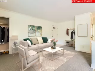 Photo #2: 24007167 Listing