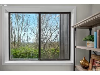 Photo #6: 24007183 Listing 