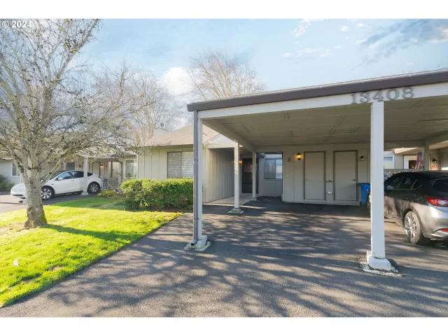 MLS: 24007502 Condo For Sale