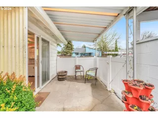 Photo #1: 24007665 Listing