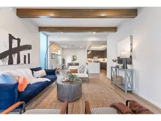 Photo #6: 24008859 Listing