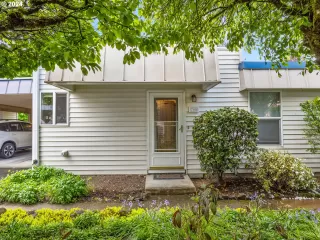 Photo #1: 24009848 Listing