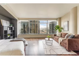 Photo #2: 24010089 Listing 