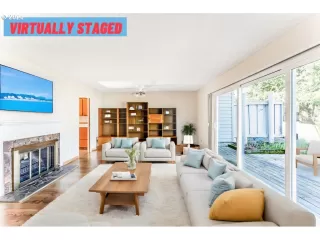 Photo #4: 24011939 Listing