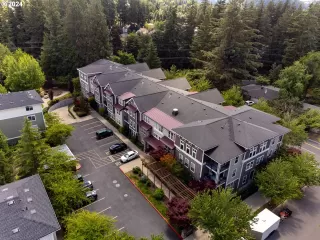 Photo #4: 24013517 Listing 