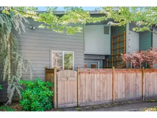Photo #1: 24014000 Listing