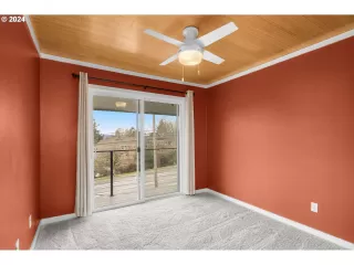 Photo #4: 24016507 Listing