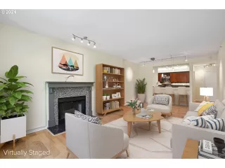 Photo #3: 24018401 Listing