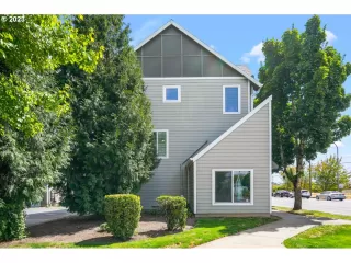 Photo #5: 24018681 Listing 