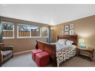 Photo #6: 24018961 Listing 