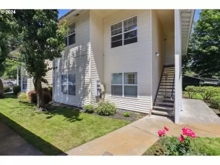 Photo #1: 24020994 Listing