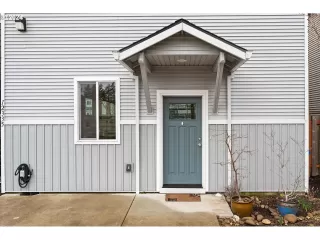 Photo #1: 24022338 Listing