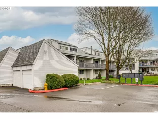 Photo #1: 24022441 Listing