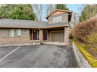 More Details about MLS # 24023954 : 16906 SE 39TH ST D