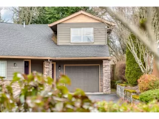 Photo #3: 24023954 Listing