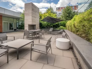 Photo #5: 24025150 Listing 