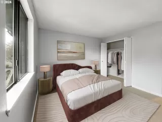 Photo #4: 24026952 Listing