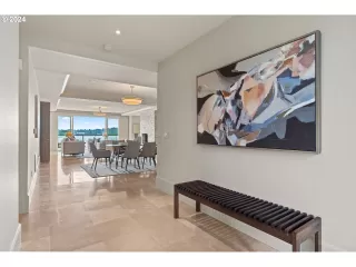 Photo #1: 24026987 Listing