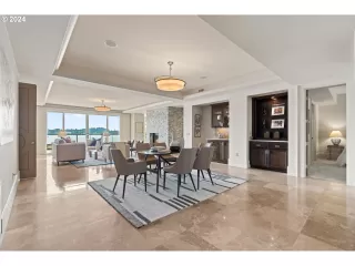 Photo #2: 24026987 Listing