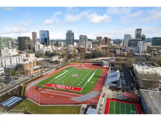 Photo #4: 24027341 Listing 