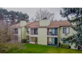 Photo #1: 24029674 Listing 