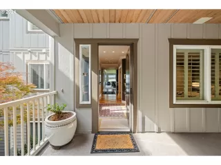 Photo #2: 24033332 Listing 