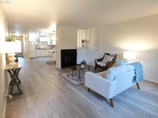 Photo #6: 24033347 Listing 